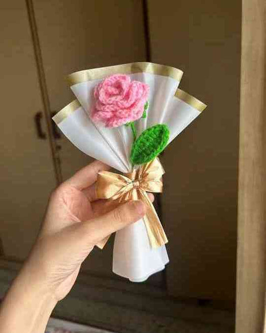 Pink rose mini boquet