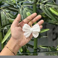 Bow keychain - white